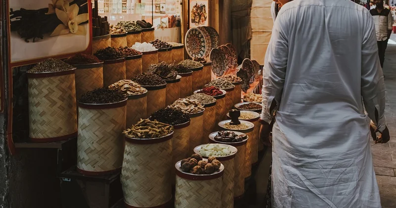 How to eat well across the region: practical notes